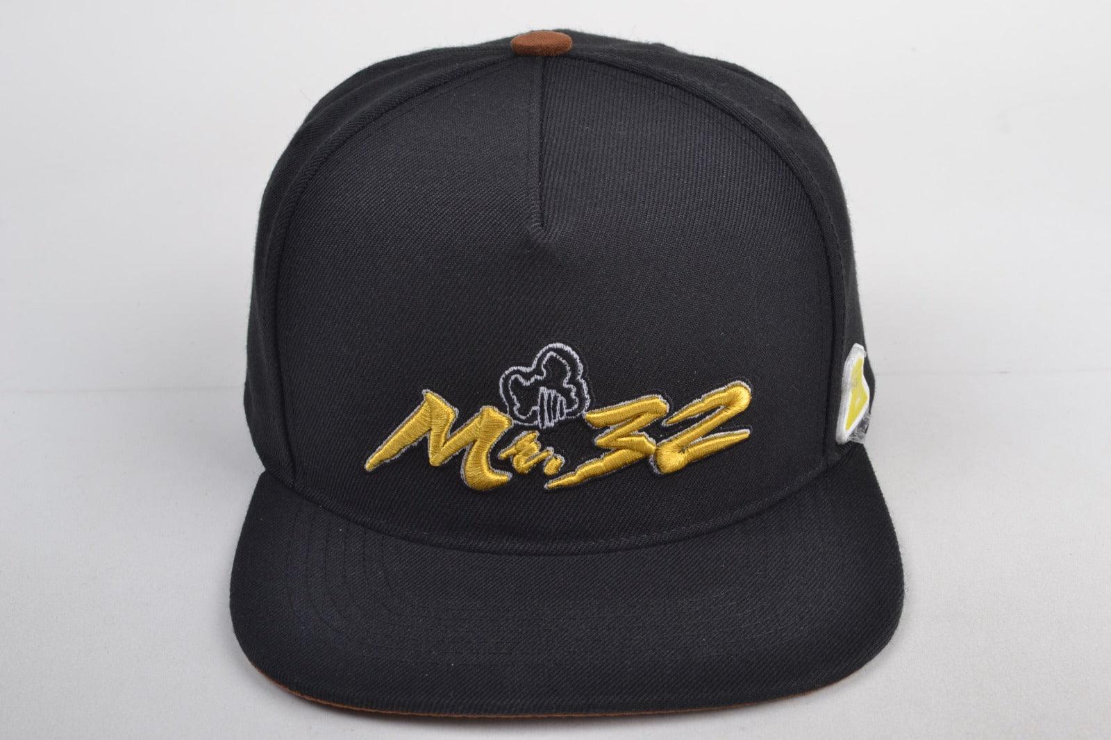 Mr. 32 Flavors SnapBack V4 - DlabStore